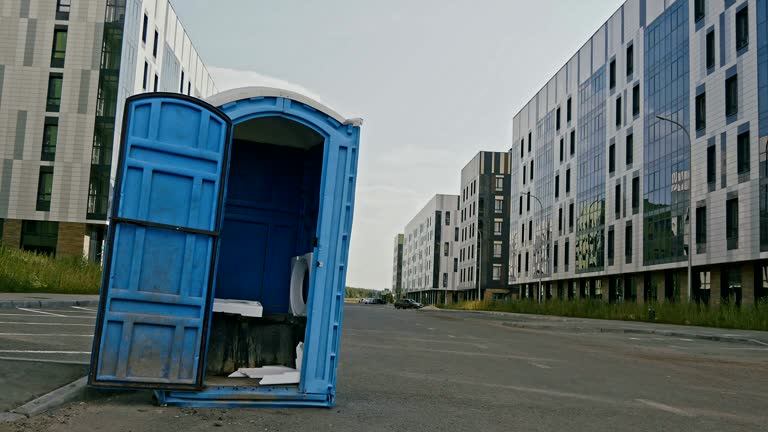 Portable Toilet Rental for Emergency Services